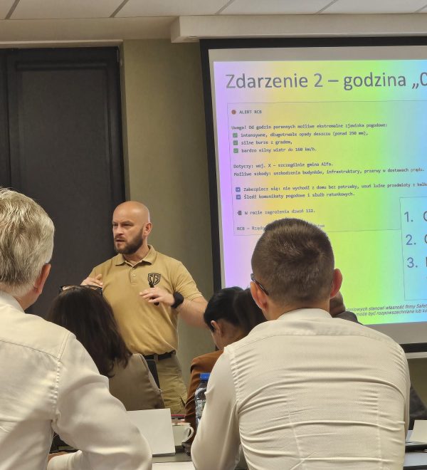 c7b9e2c3-4f03-4c53-b48c-6d697b182ff0